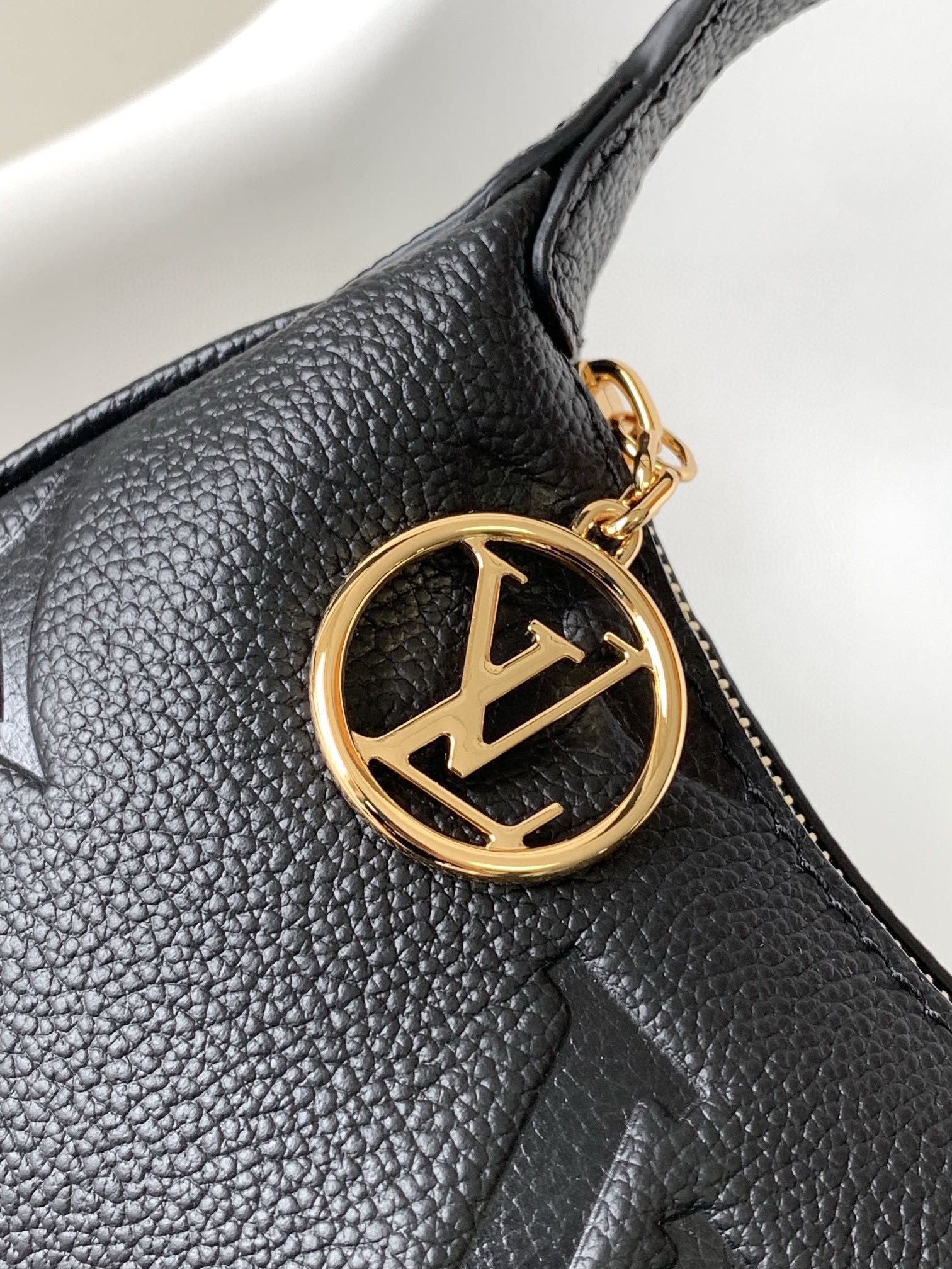 LV Mini Moon M82391 20.5x11x5cm