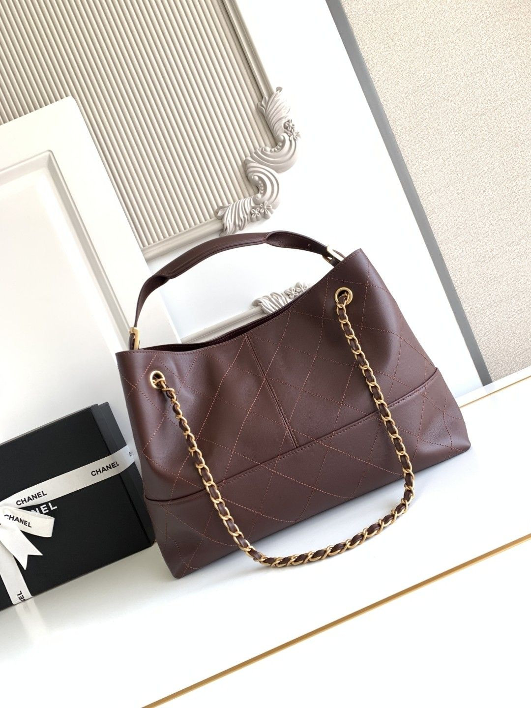 Ch**el Small Shopping Bag AS5634 24x36x14cm