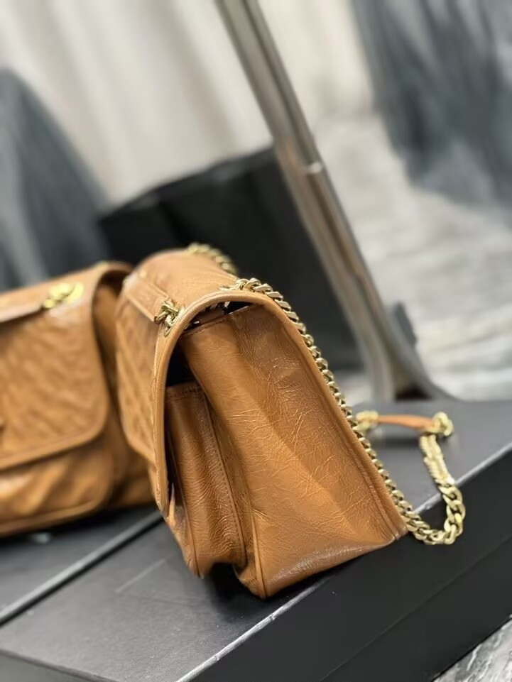 Y51 NIKI MEDIUM IN VINTAGE LEATHER SHINY 28x20x8.5cm