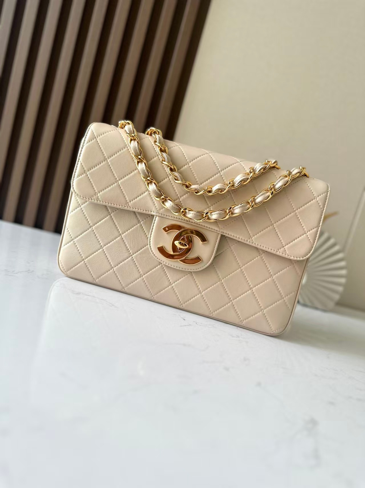 Ch**el Flap Bag 30x21x8cm