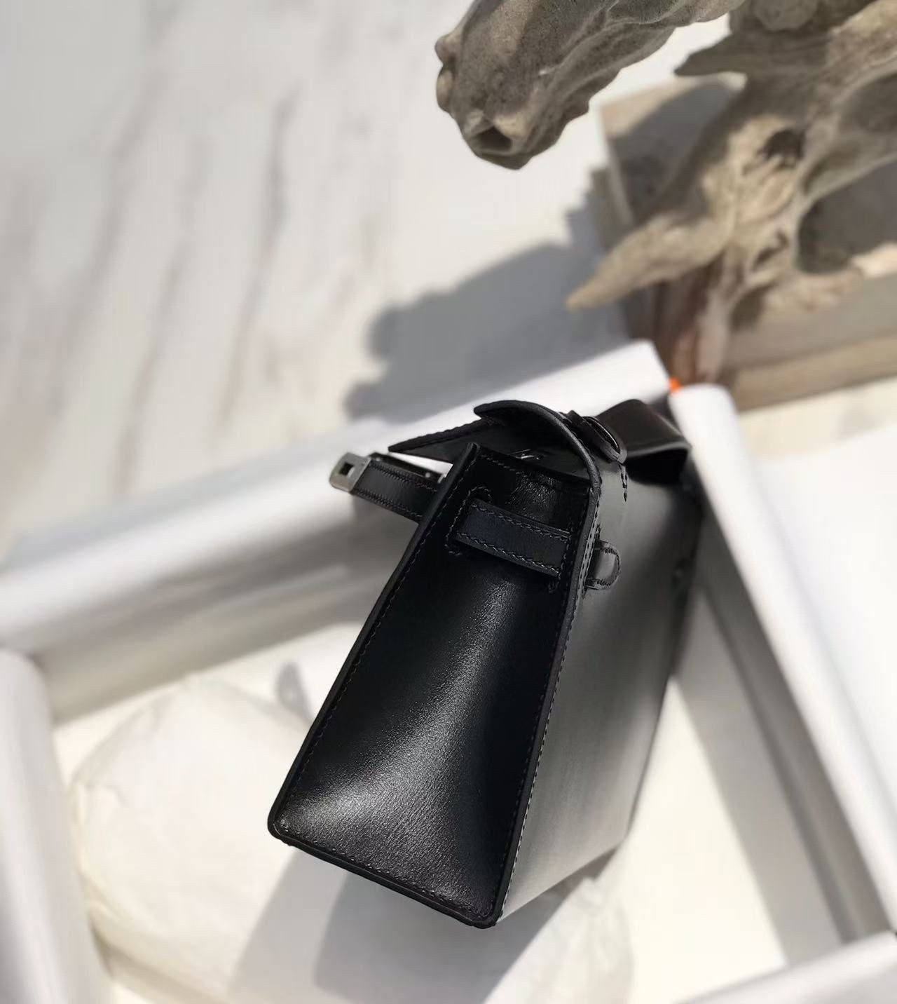 H**me5 Kelly 22 Mini Box Leather 22x7x13cm