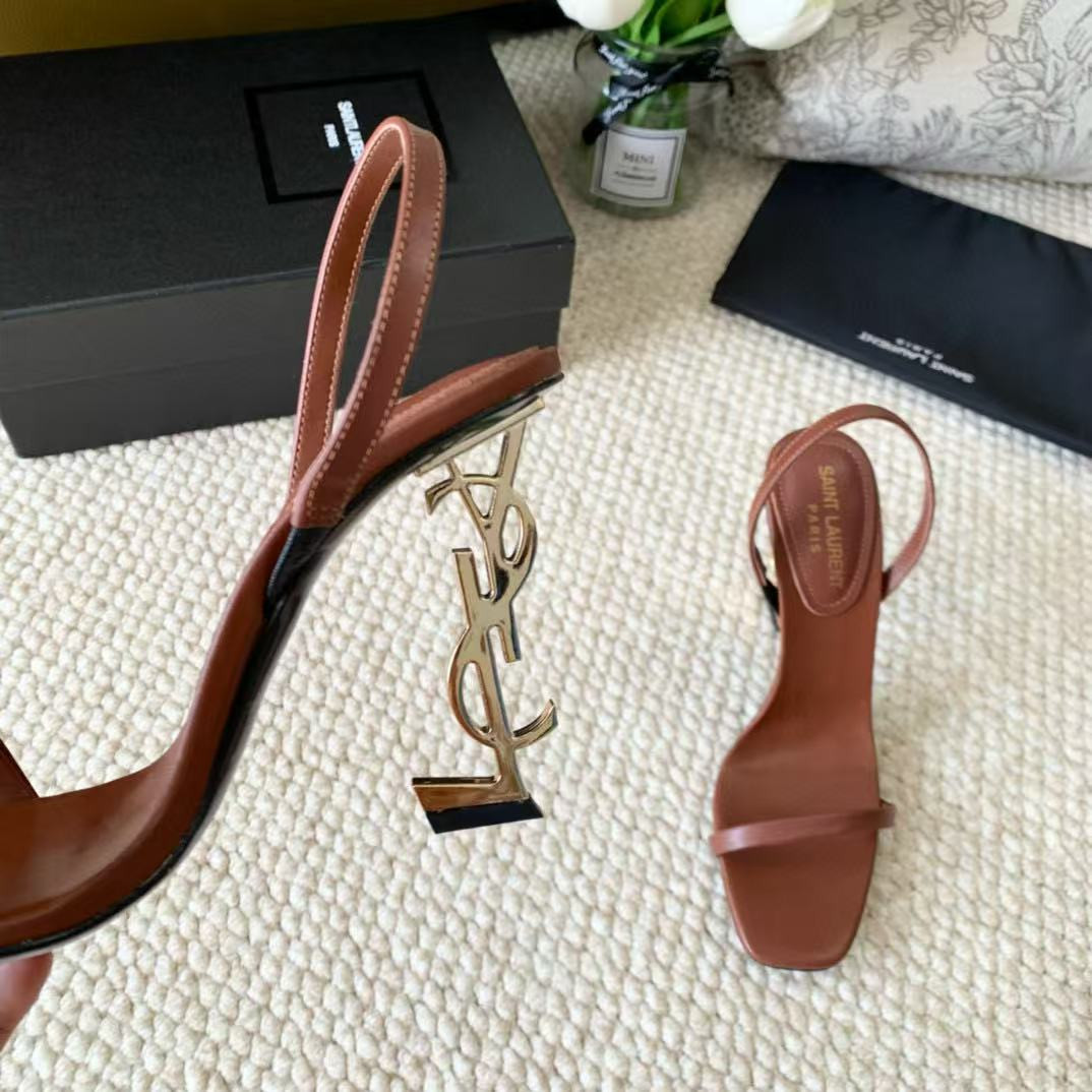 UA Y51 opyum sandals