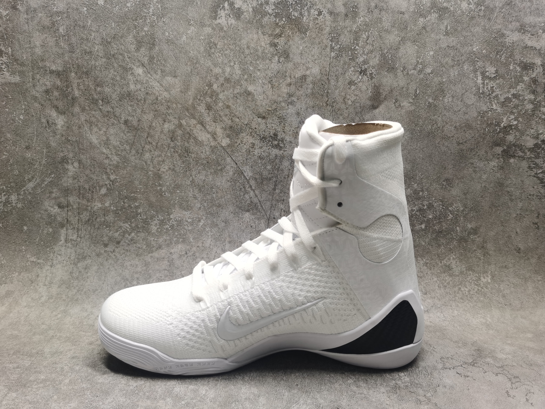 UA Nike Kobe 9 Elite Protro