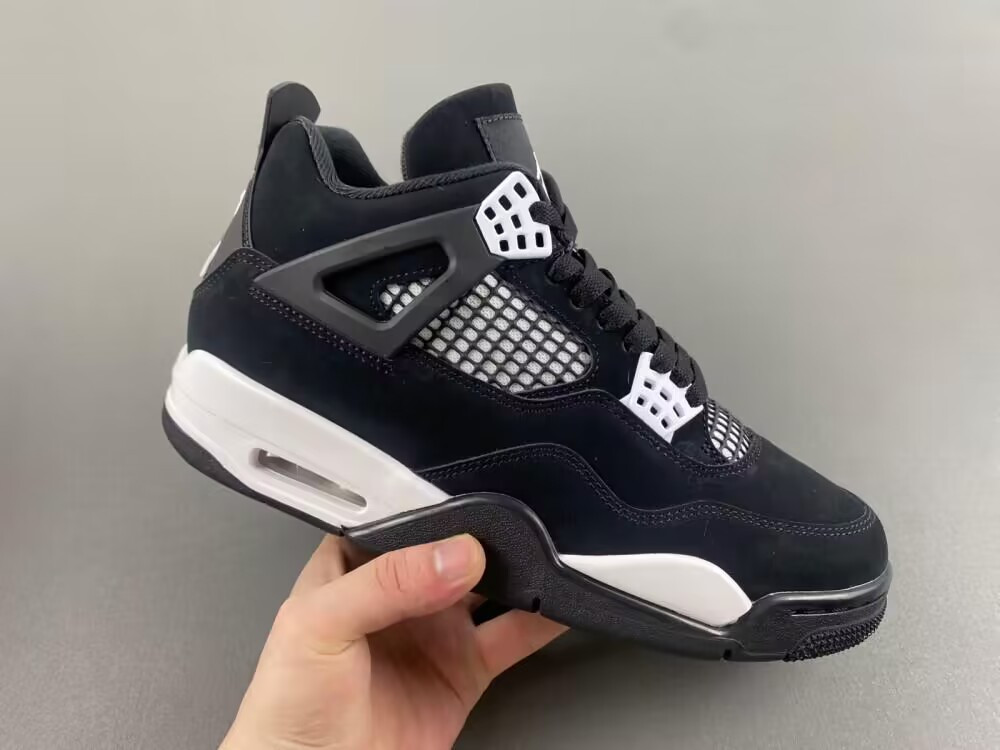 UA Air Jordan 4 Retro White Thunder