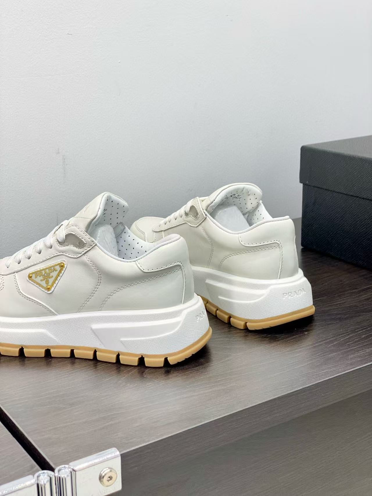 UA Pra*a Prax 01 leather sneakers
