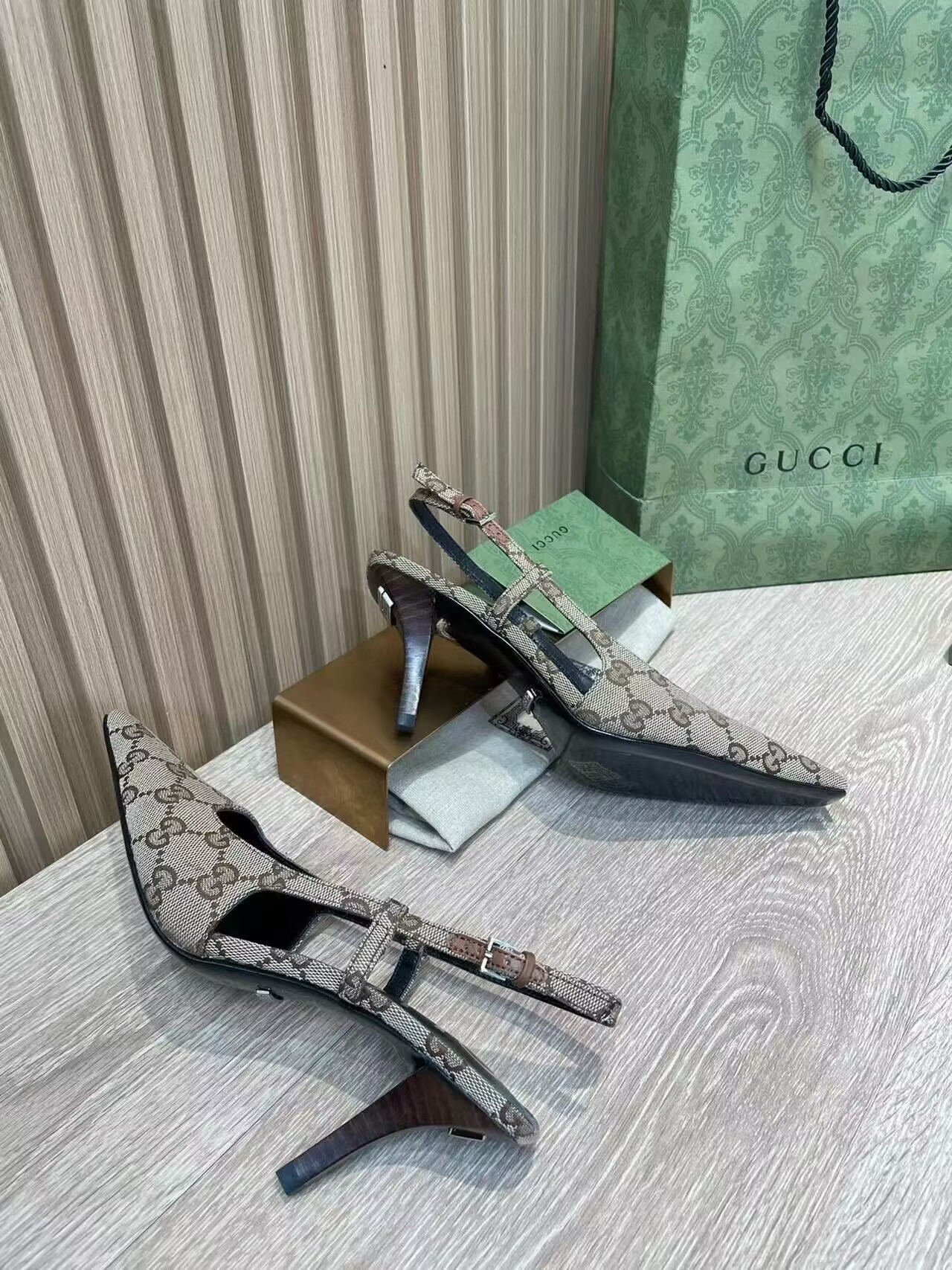UA Gvc*1 GG Slingback Pump