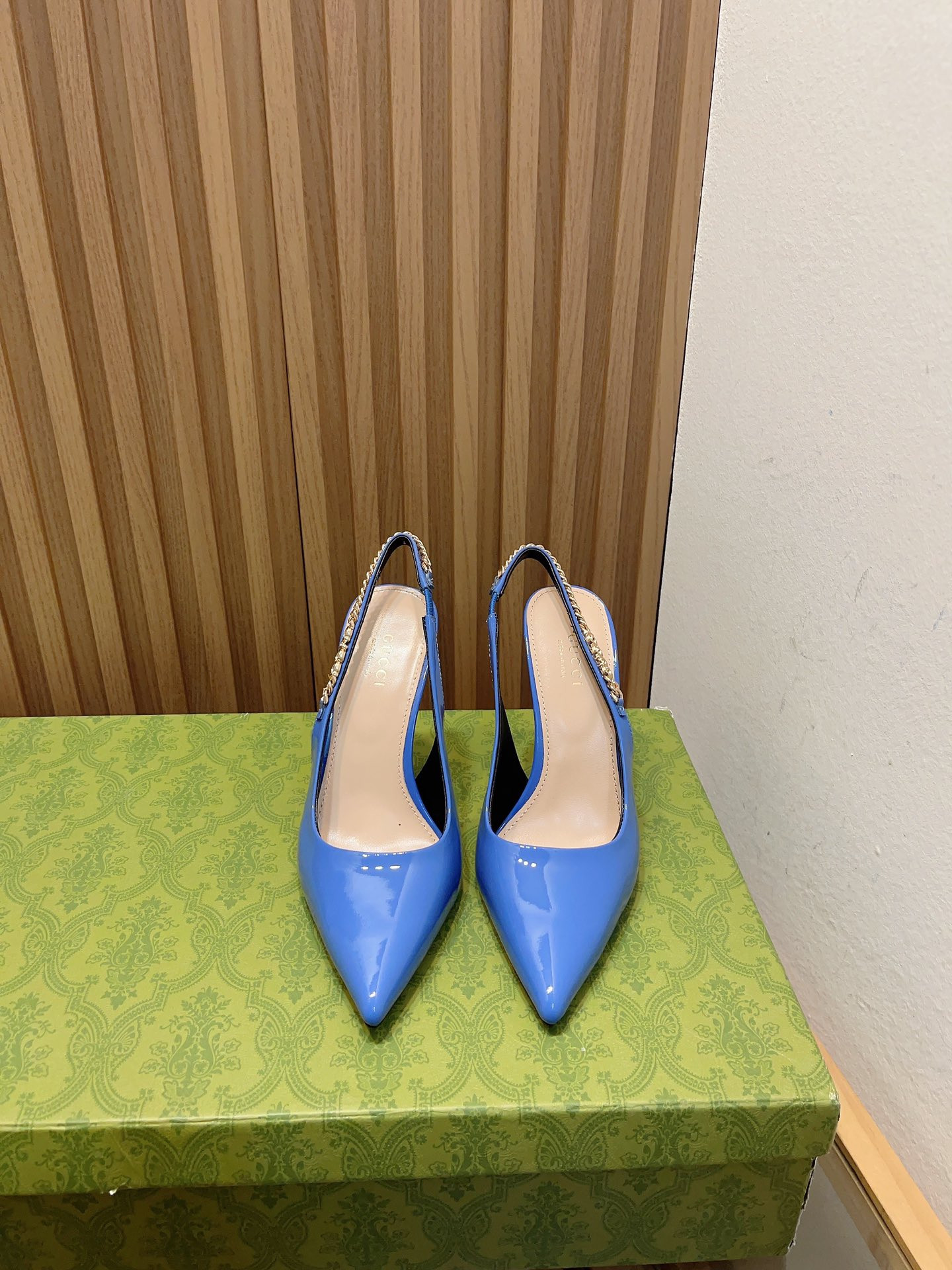 Gvc*1 SIGNORIA SLINGBACK PUMP High