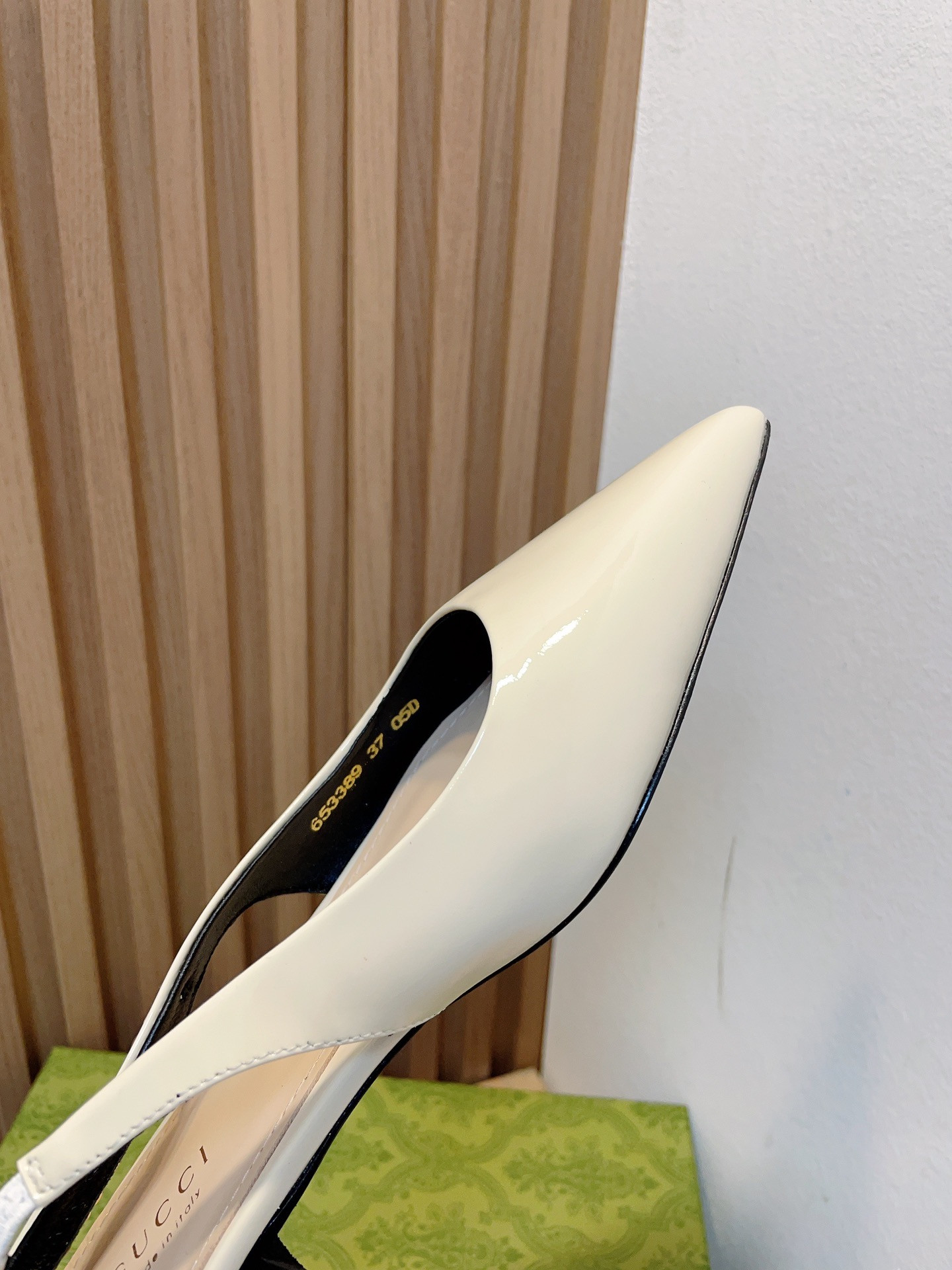 Gvc*1 SIGNORIA SLINGBACK PUMP flat shoes