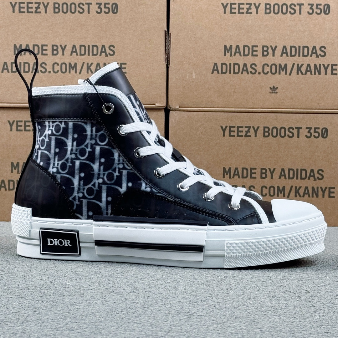 UA D10r B23 High Black White