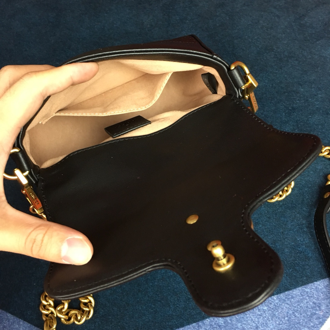 Gvc*1 GG MARMONT MATELASSÉ MINI BAG BLACK 21.6 x12.7 x 6.4cm