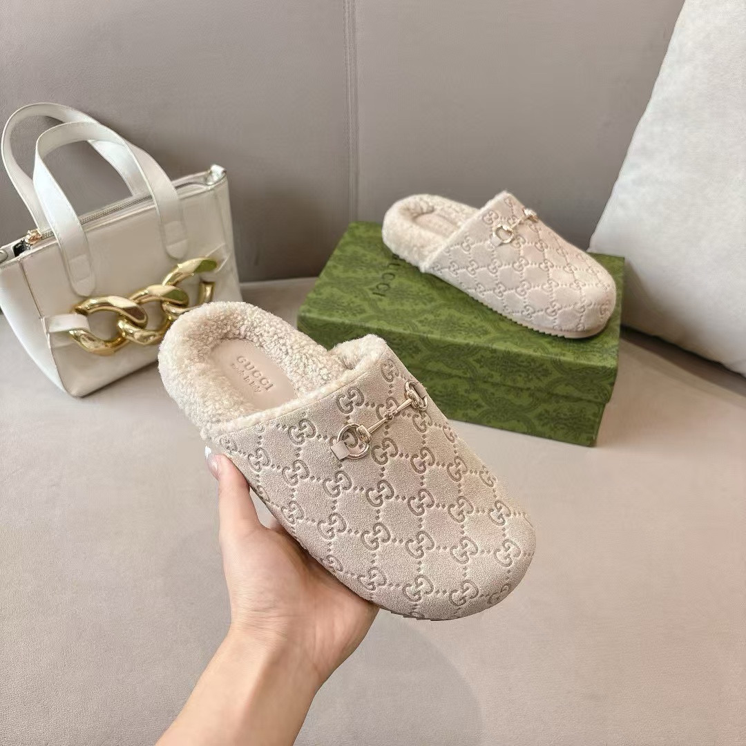UA Gvc*1 Cotton Slippers