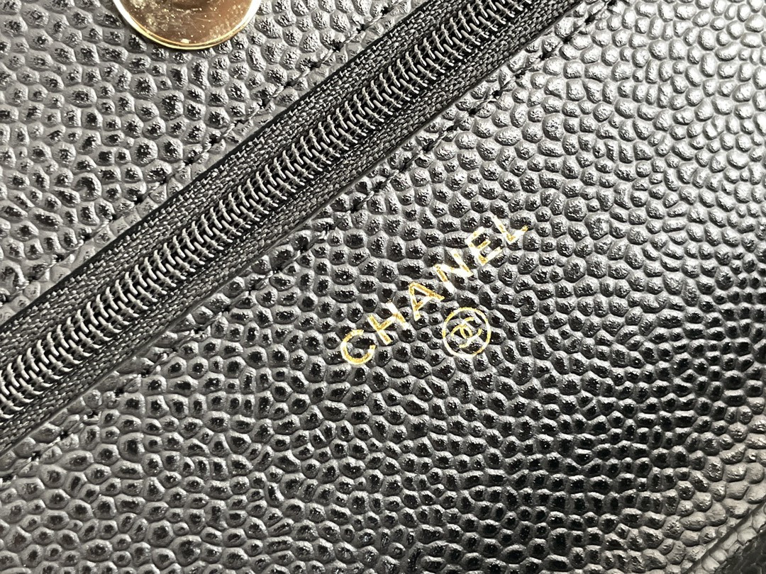Ch**el WOC CLASSIC WALLET ON CHAIN Gold Buckle 12.3x19.2x3.5cm