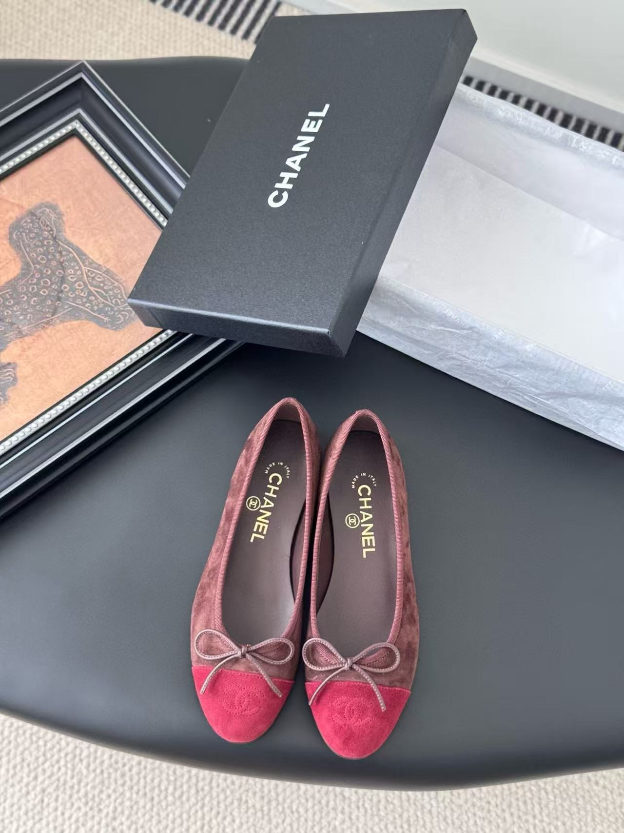 UA Ch**el Ballet flats
