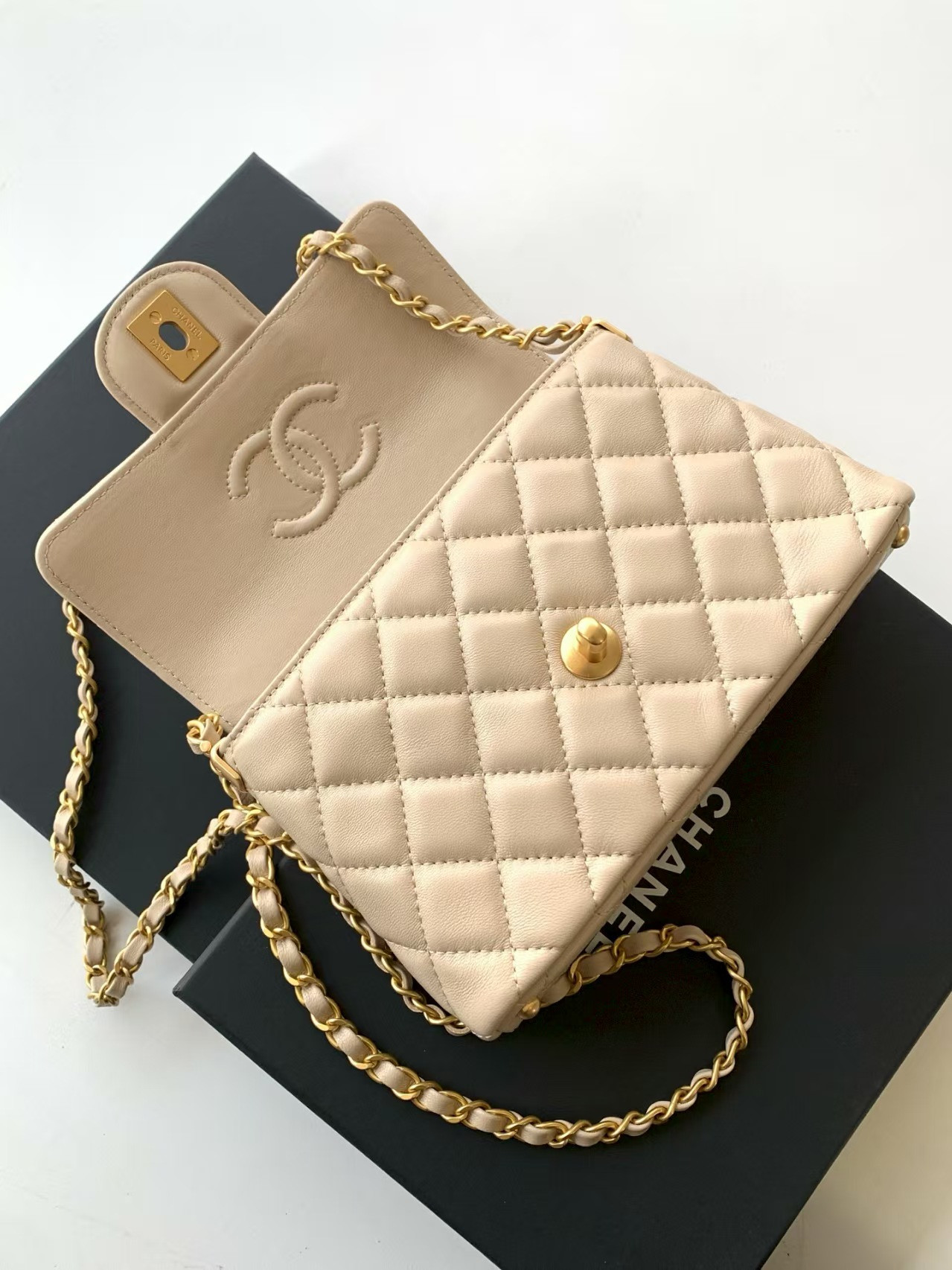 Ch**el Small Top Handle Flap Bag AS5355 14x20x6cm