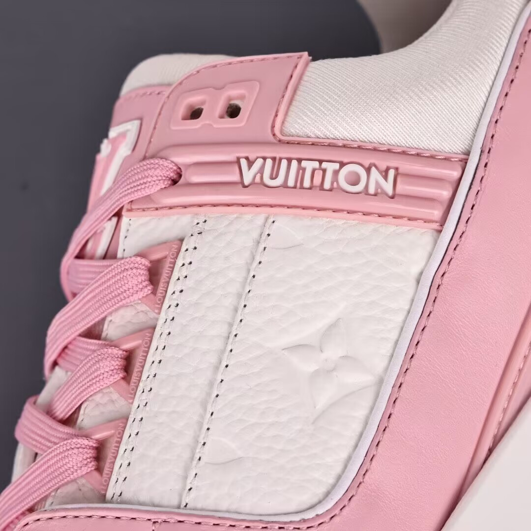 UA L0vis Vvtt0n LV Trainer Pink Rose