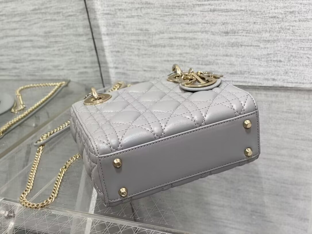MINI LADY D10r BAG 6.5 X 6 X 3 INCHES