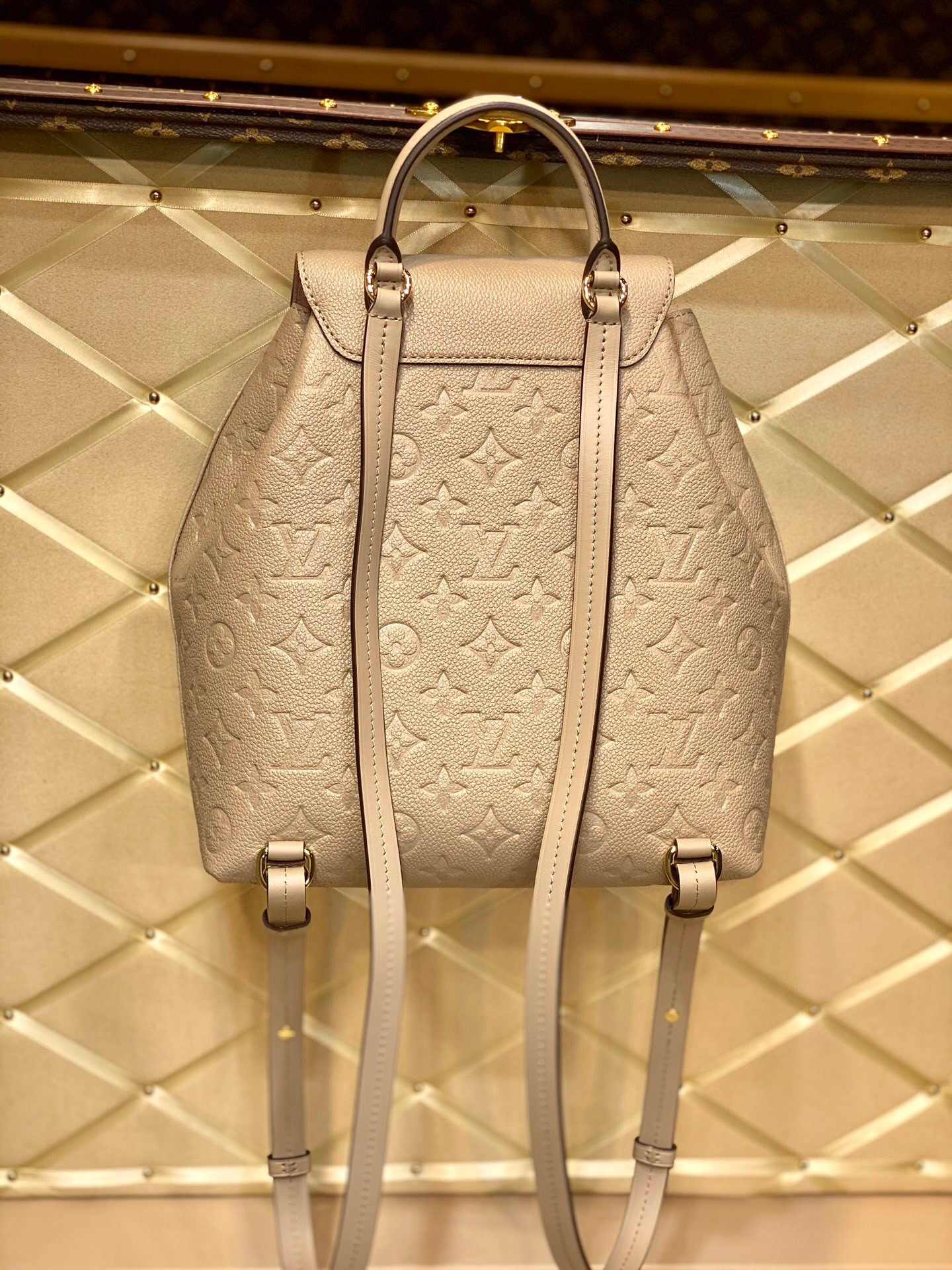 LV MONTSOURIS BACKPACK M45410