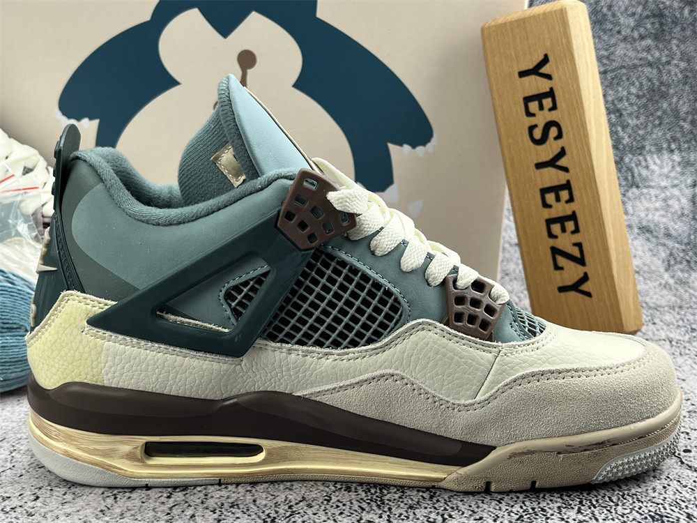 UA AIR JORDAN 4 SNORLAX CONCEPT