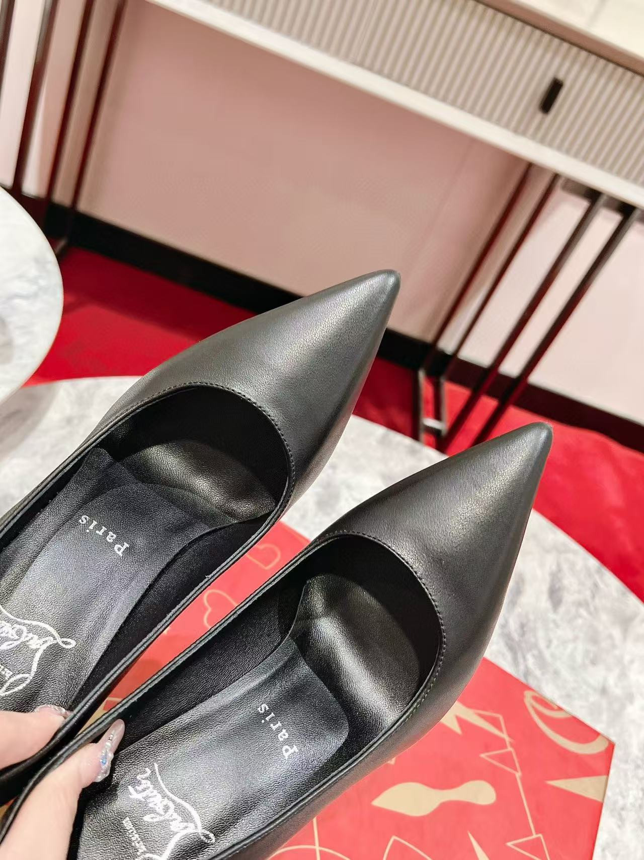 UA Chr1st1an Louboutin  10cm