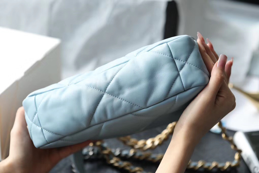 Ch**el 19 medium flap bag