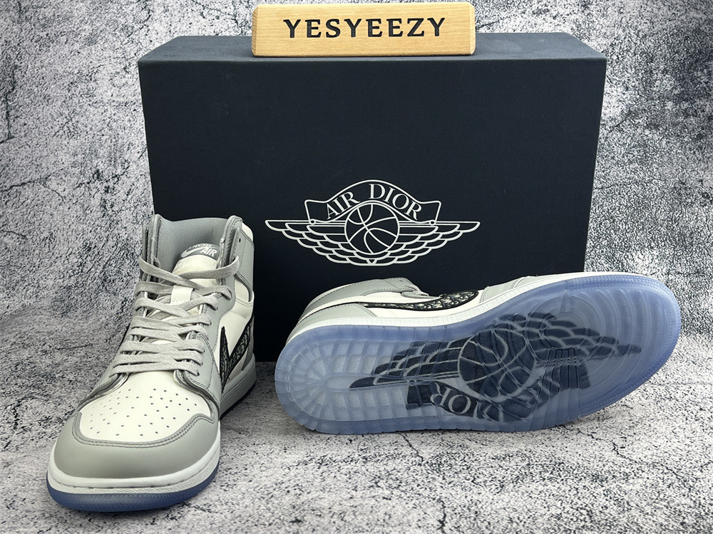 CORRECT UPDATED TOP UA AIR JORDAN 1 RETRO HIGH DR