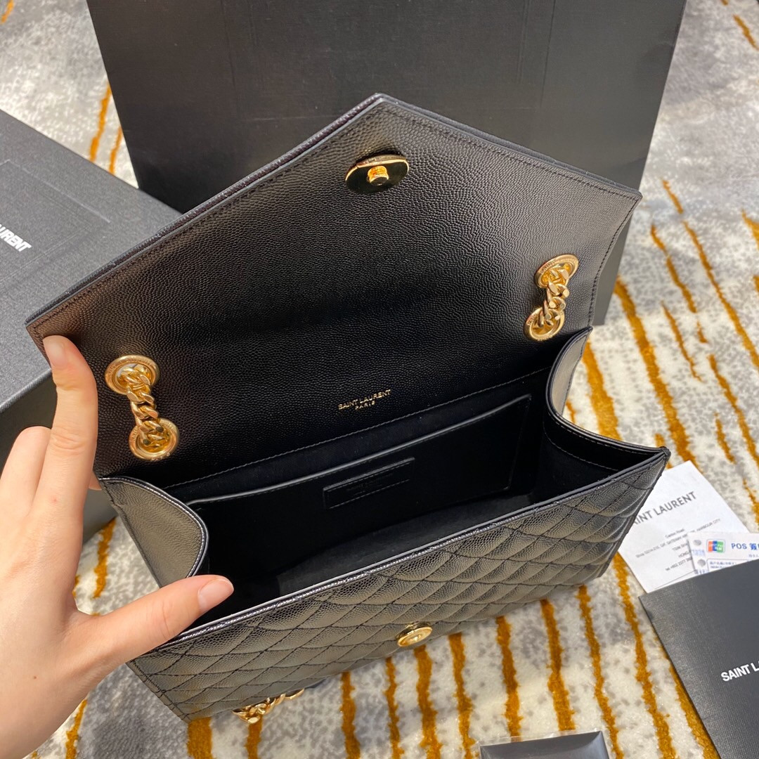 Y51 Envelope medium bag 24cm