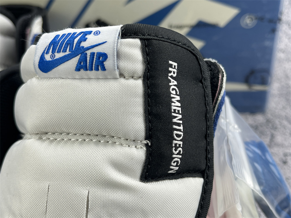 UA FRAGMENT DESIGN X TRAVIS SCOTT X AIR JORDAN 1 RETRO HIGH