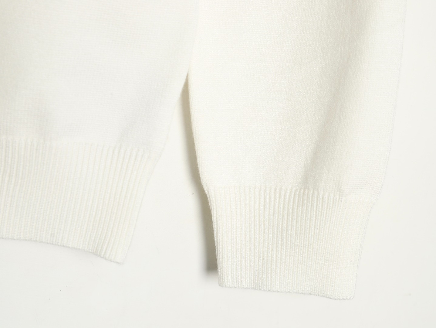 D10r Knitting Sweaters