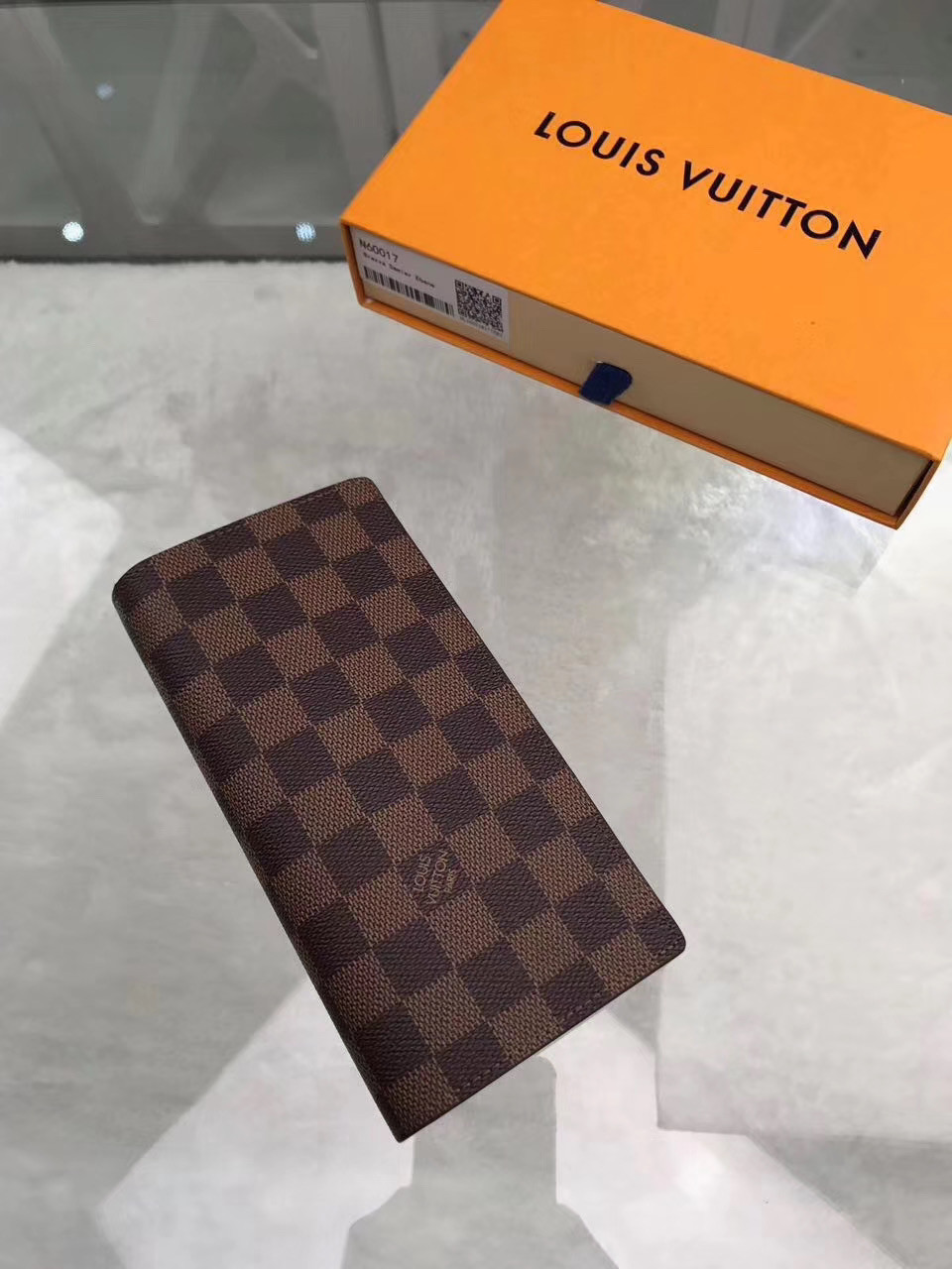 Damier Ebene BRAZZA WALLET N60017
