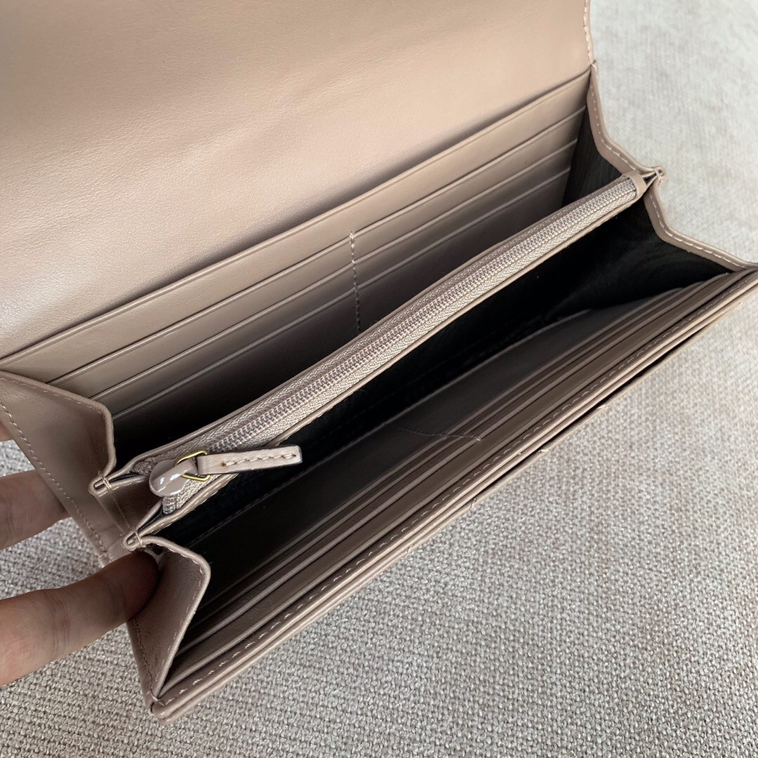 GG Marmont short fold wallet