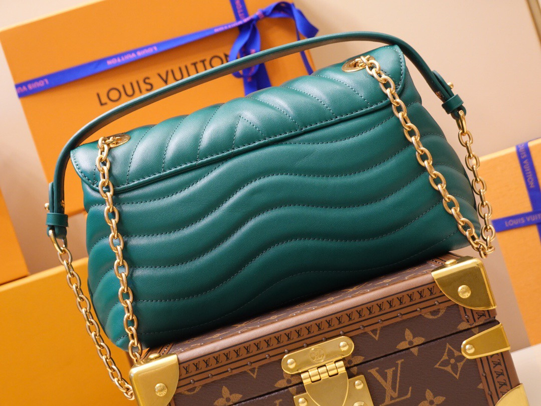 LV NEW WAVE CHAIN BAG M58664