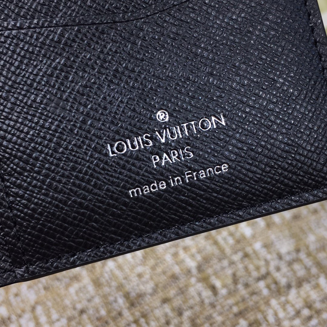 LV POCKET ORGANIZER M69250