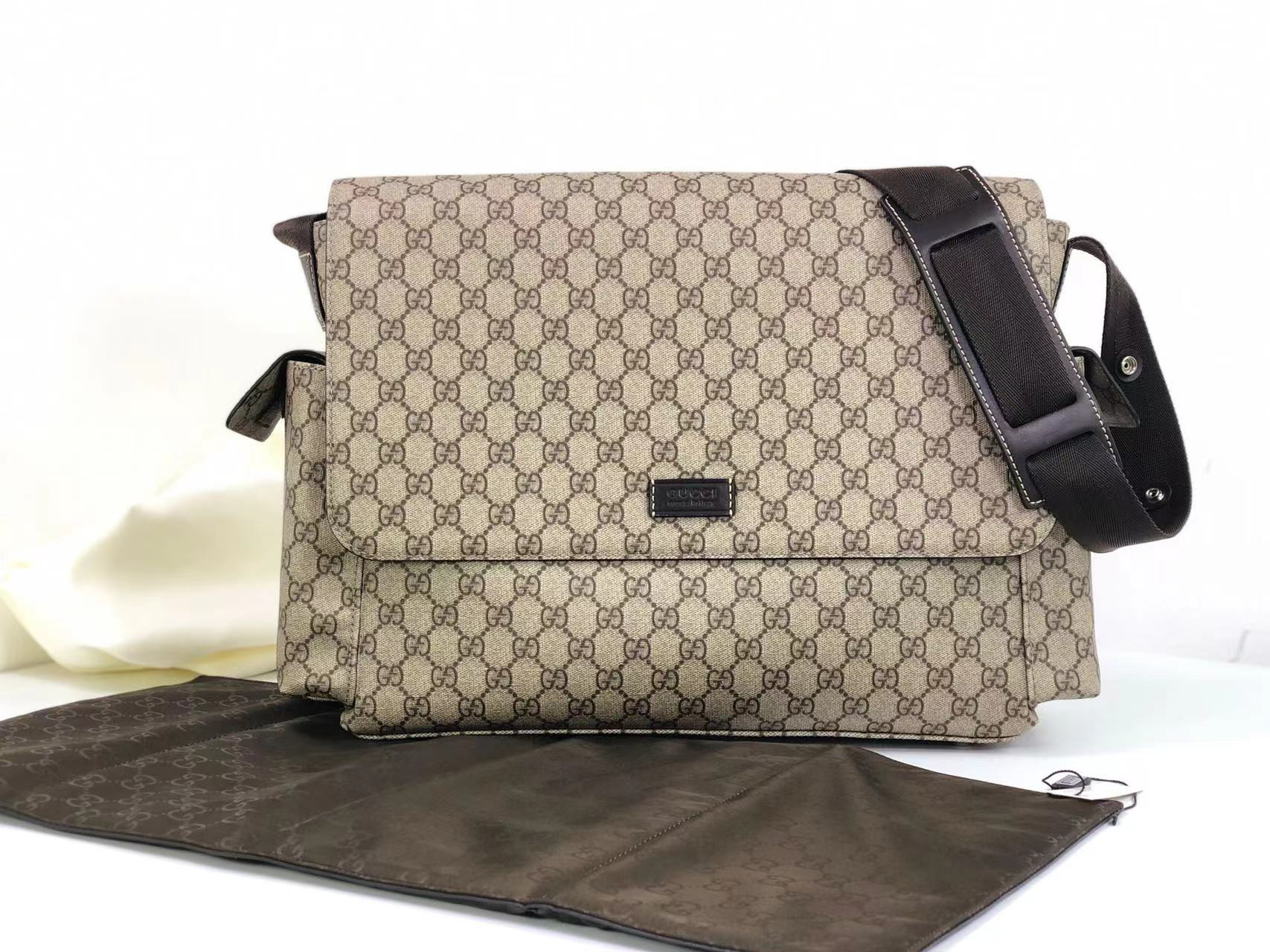Gvc*1 GG PLUS DIAPER BAG 44x28x14cm