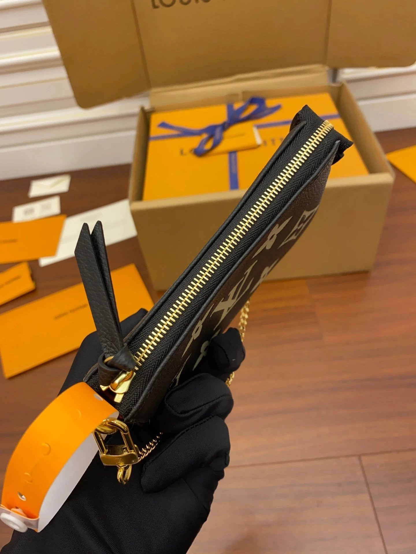 LV MINI POCHETTE ACCESSOIRES M80732