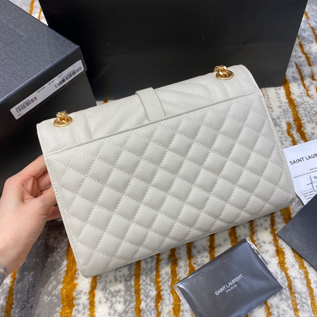 Y51 Envelope medium bag 24cm