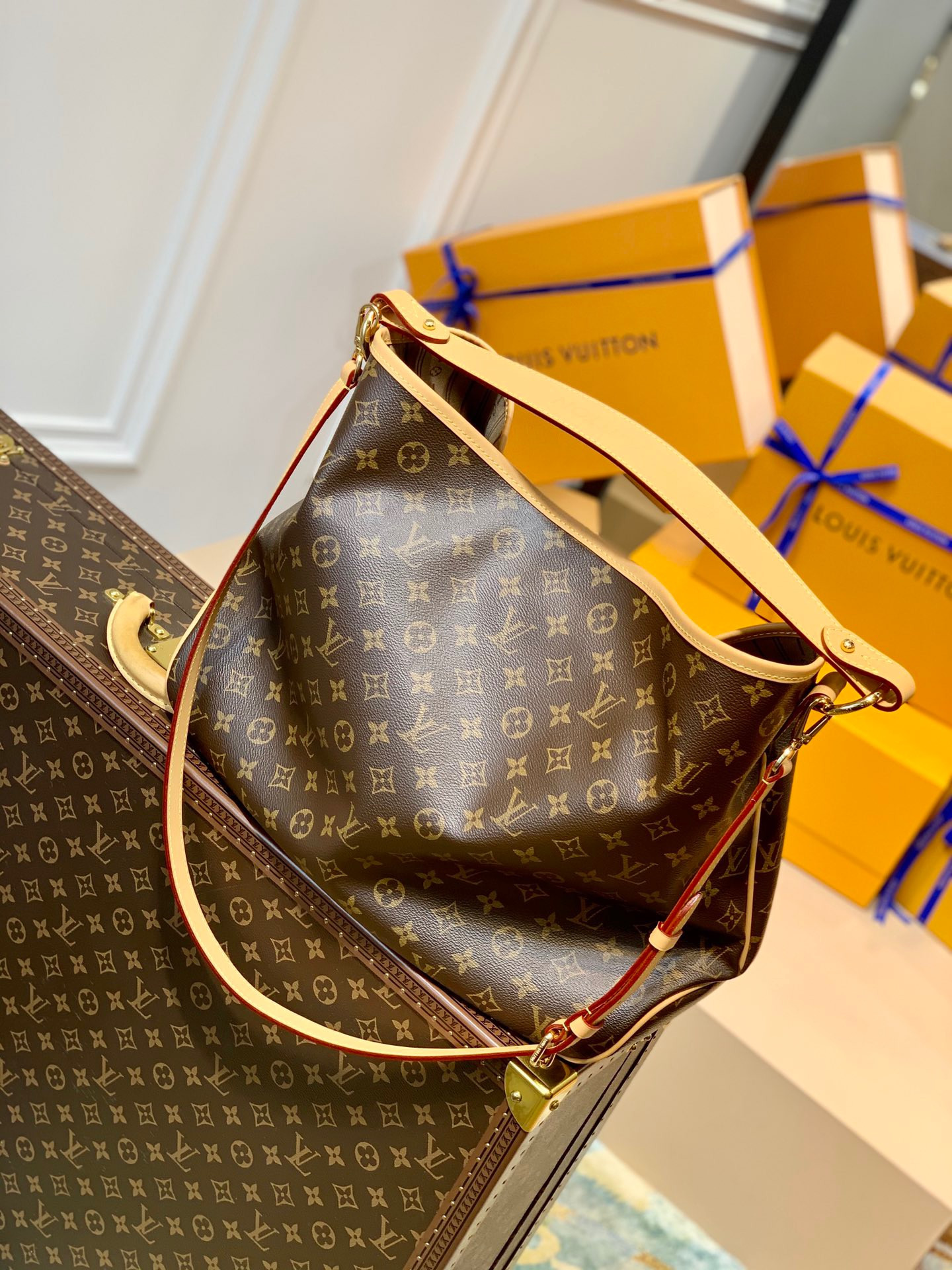LV GRACEFUL M40353