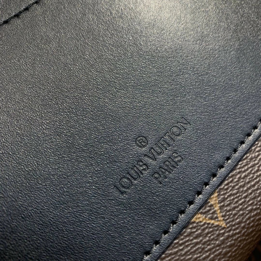 LV MARCEAU M46126