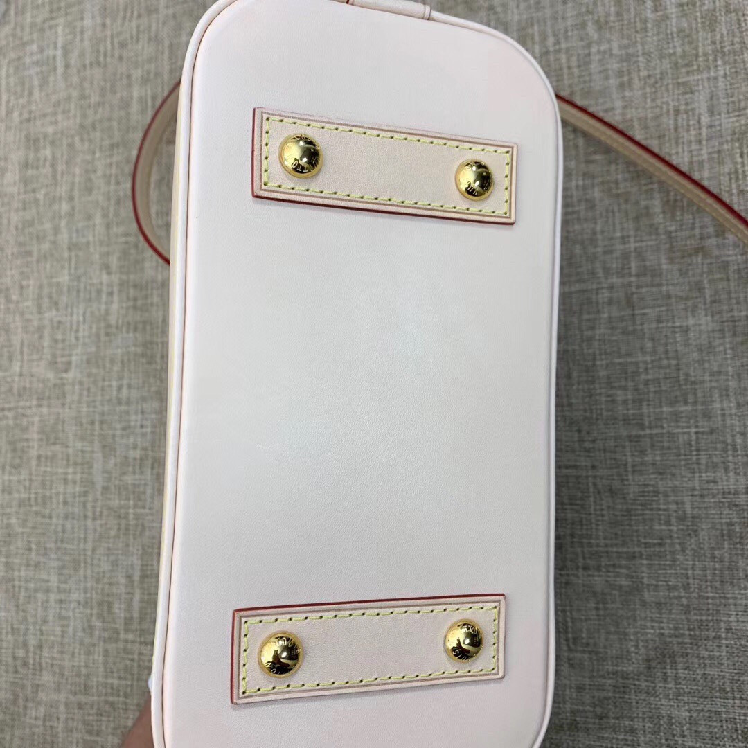 LV ALMA BB M53152
