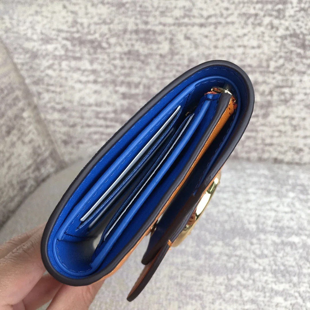 LV PONT 9 COMPACT WALLET M69393