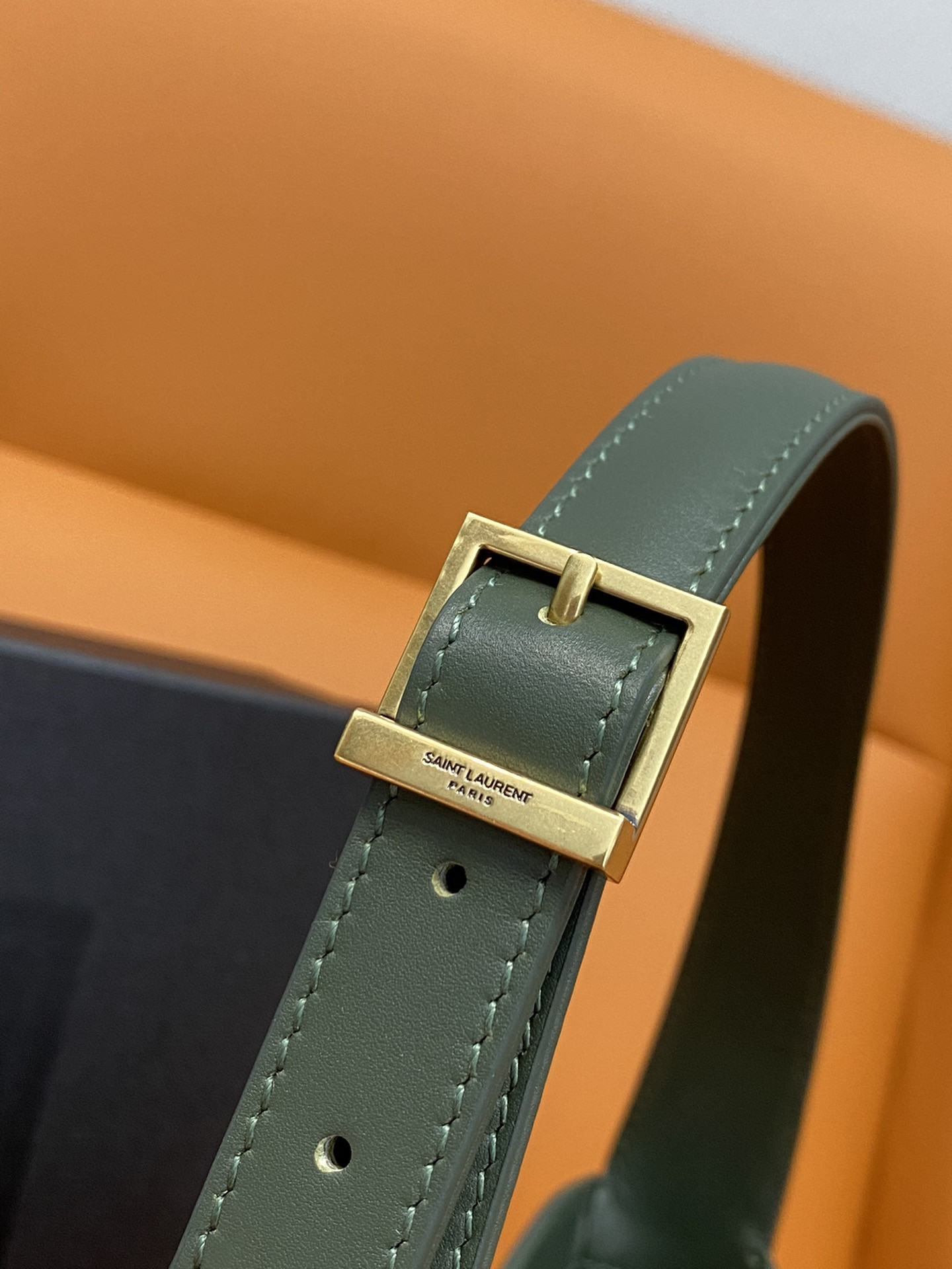 Y51 LE 5 À 7 IN SMOOTH LEATHER VERT FONCE  23 X 16 X 6.5 CM