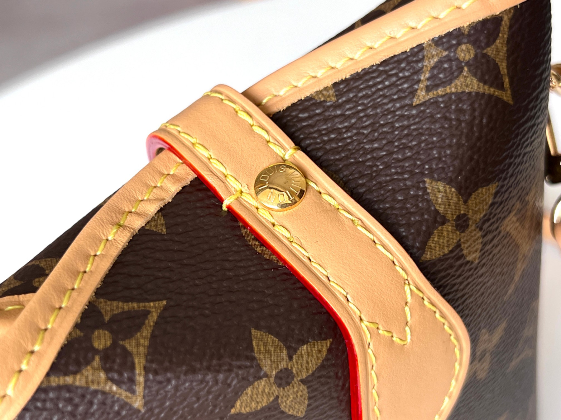 LV Fold Me Pouch M80874 14.5x18x6.5cm