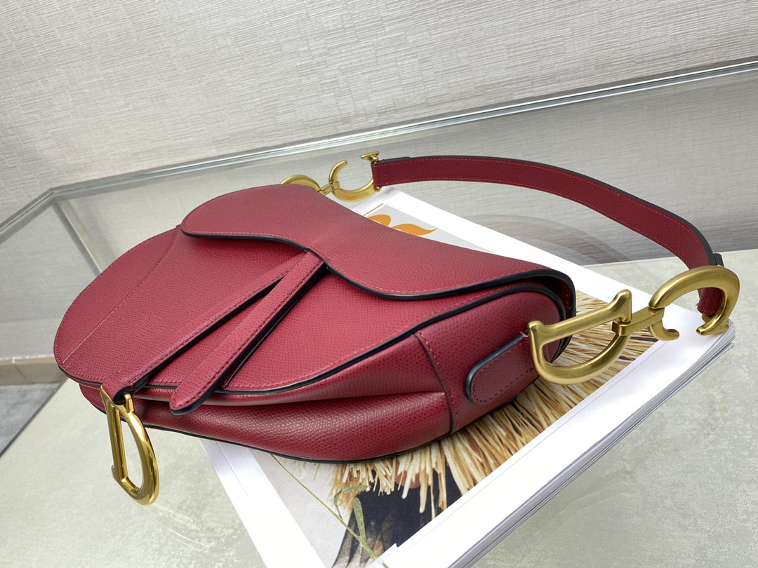 D10r Saddle Bag Amaryllis Red Grained Calfskin 25.5x20x6.5cm