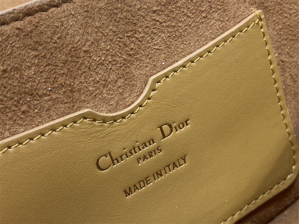 D10r BOBBY EAST-WEST BAG Amber Box Calfskin