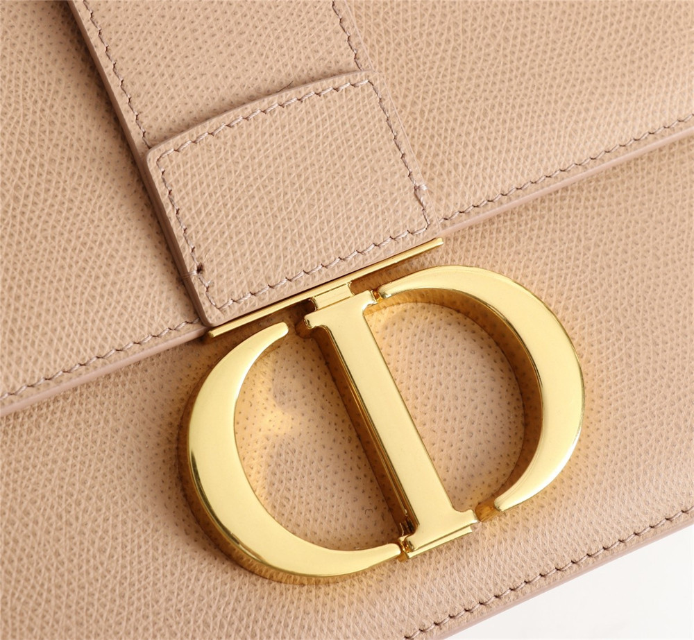 D10r 30 MONTAIGNE CHAIN BAG Grained Pink