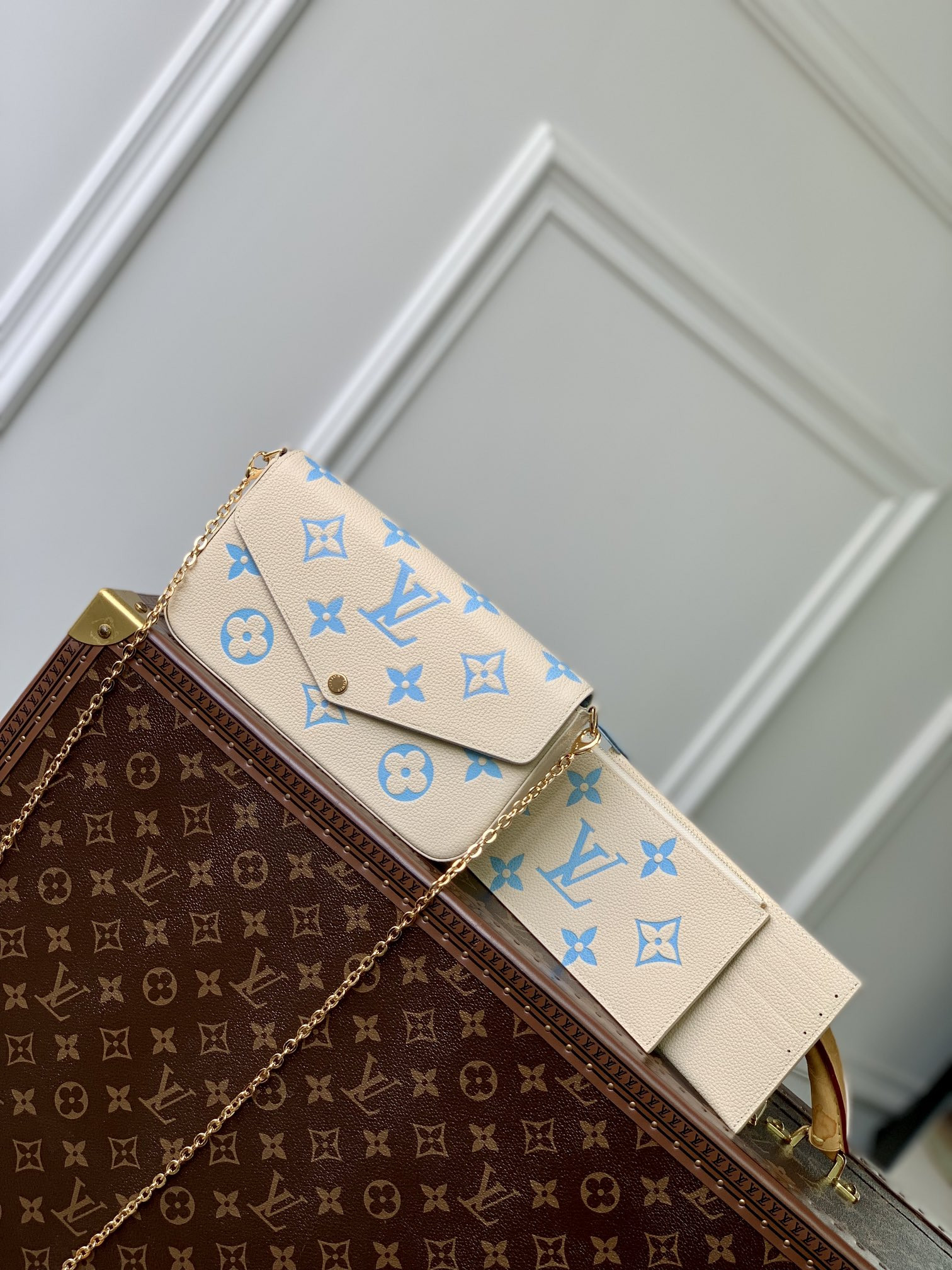 LV FÉLICIE POCHETTE M69977