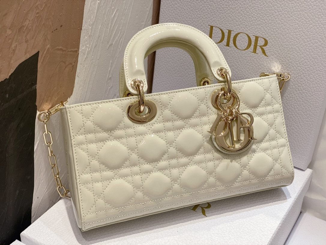 D10r SMALL LADY D-JOY BAG White Patent 26x6x14cm