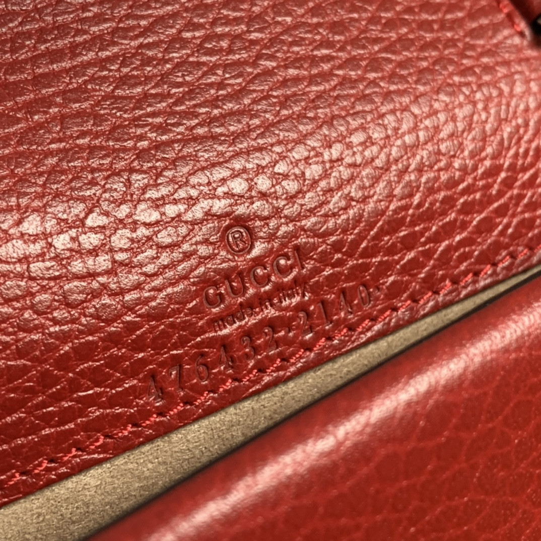 Gvc*1 DIONYSUS LEATHER S*pER MINI BAG RED 6.5"Wx3.9"Hx1.6"D
