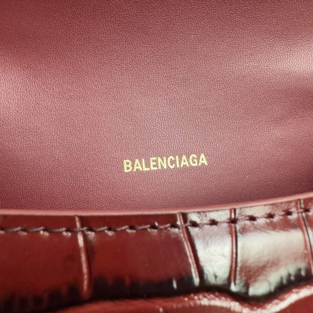 Ba1en*iaga WOMEN