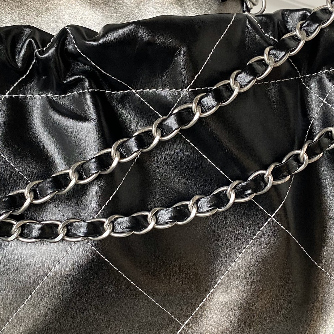 Ch**el 22 HANDBAG Shiny Calfskin SILVER 15.2×16.4×3.1 in