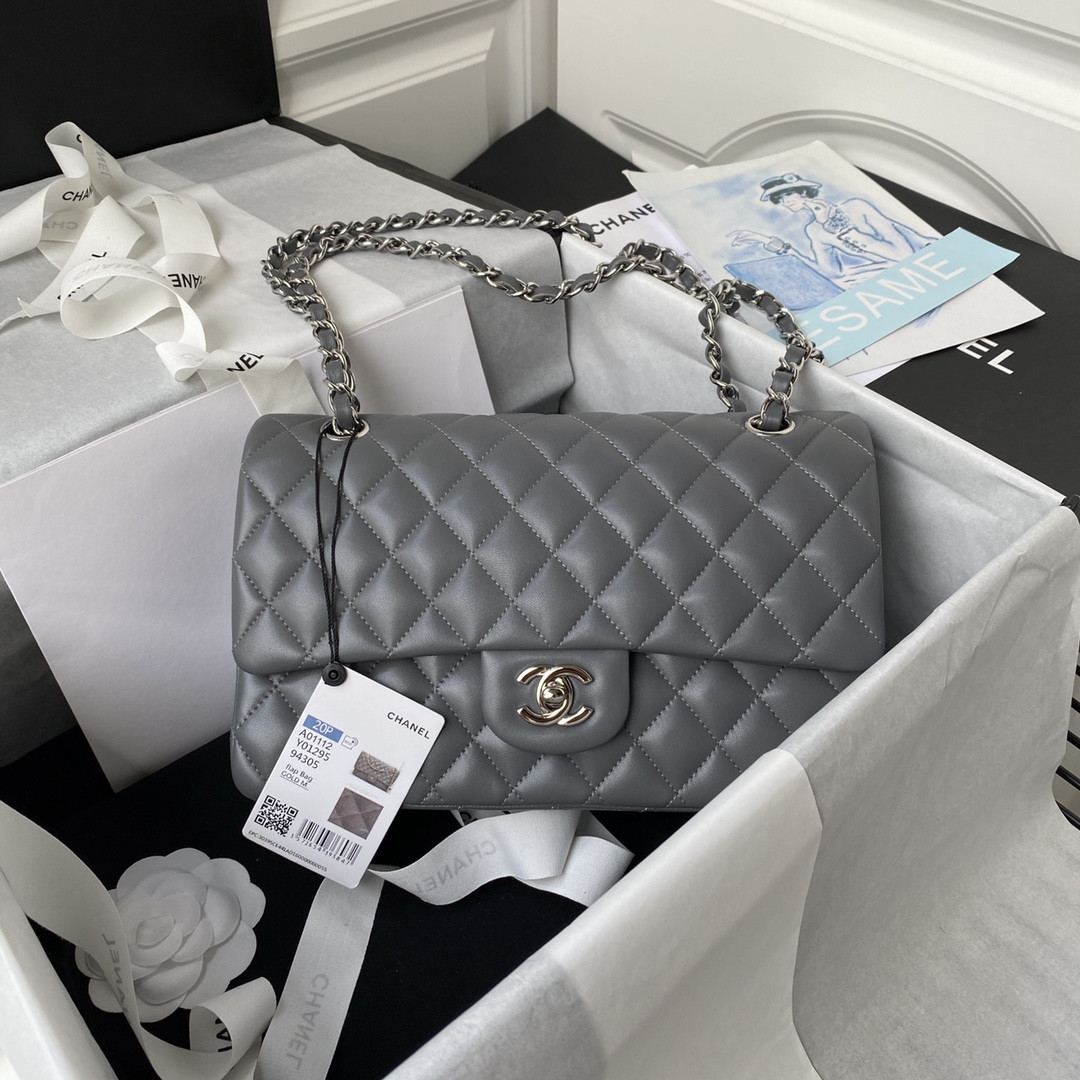 Ch**el CLASSIC HANDBAG GRAINED SHINY CALFSKIN & SILVER-TONE METAL GRAY 6 × 9.9 × 2.5 in